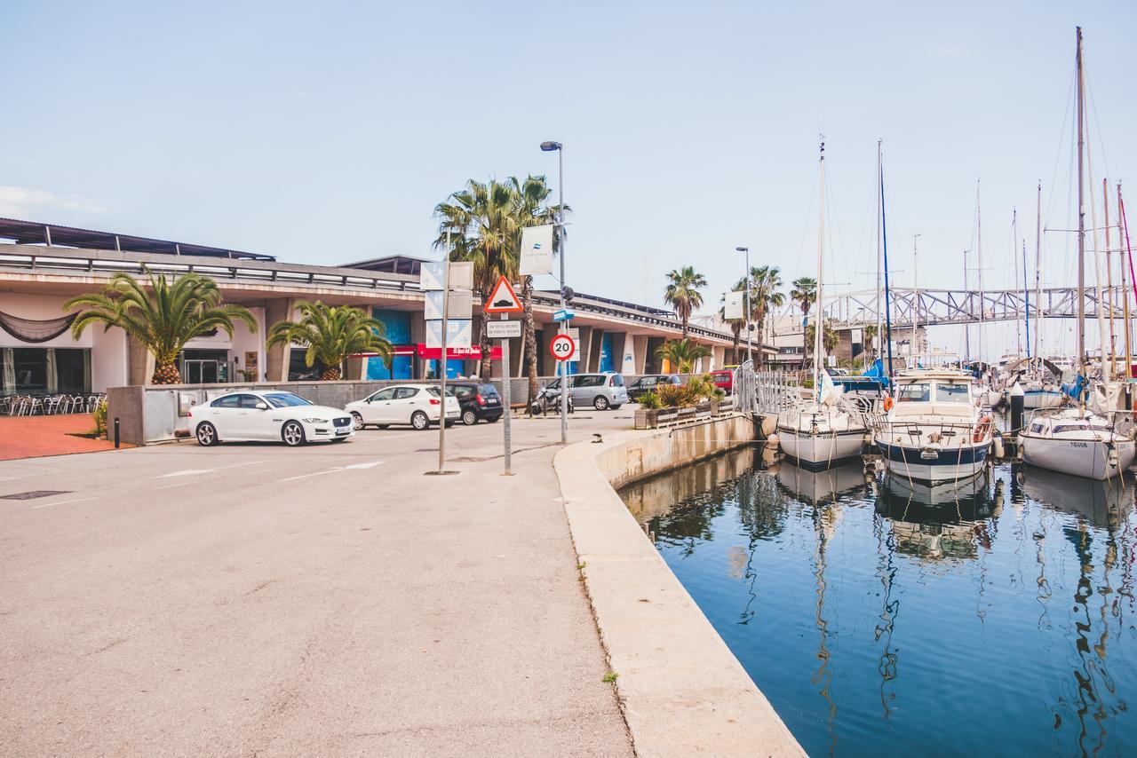 Motor Yacht Boatel Hotel Barcelona Eksteriør billede