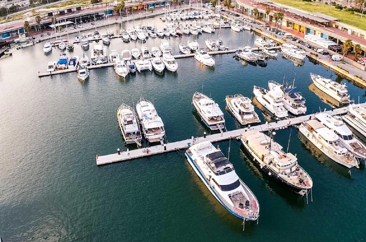 Motor Yacht Boatel Hotel Barcelona Eksteriør billede